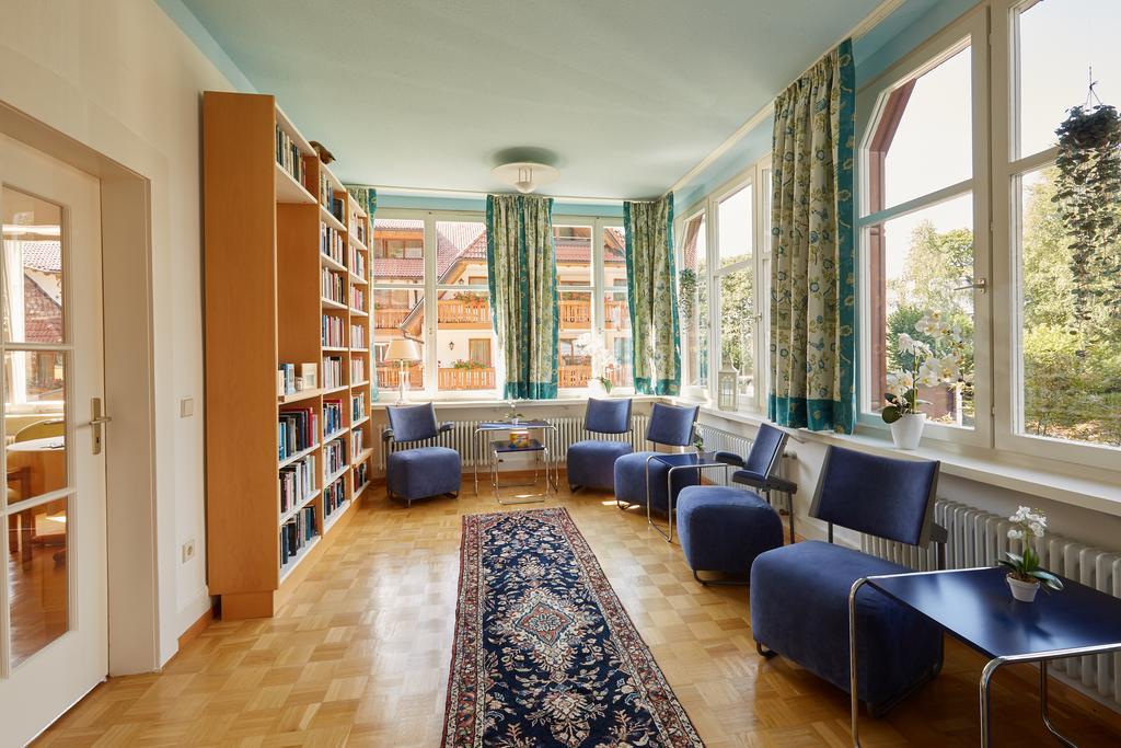 מלון הינטרצארטן Ferien Residenz Bergfried מראה חיצוני תמונה
